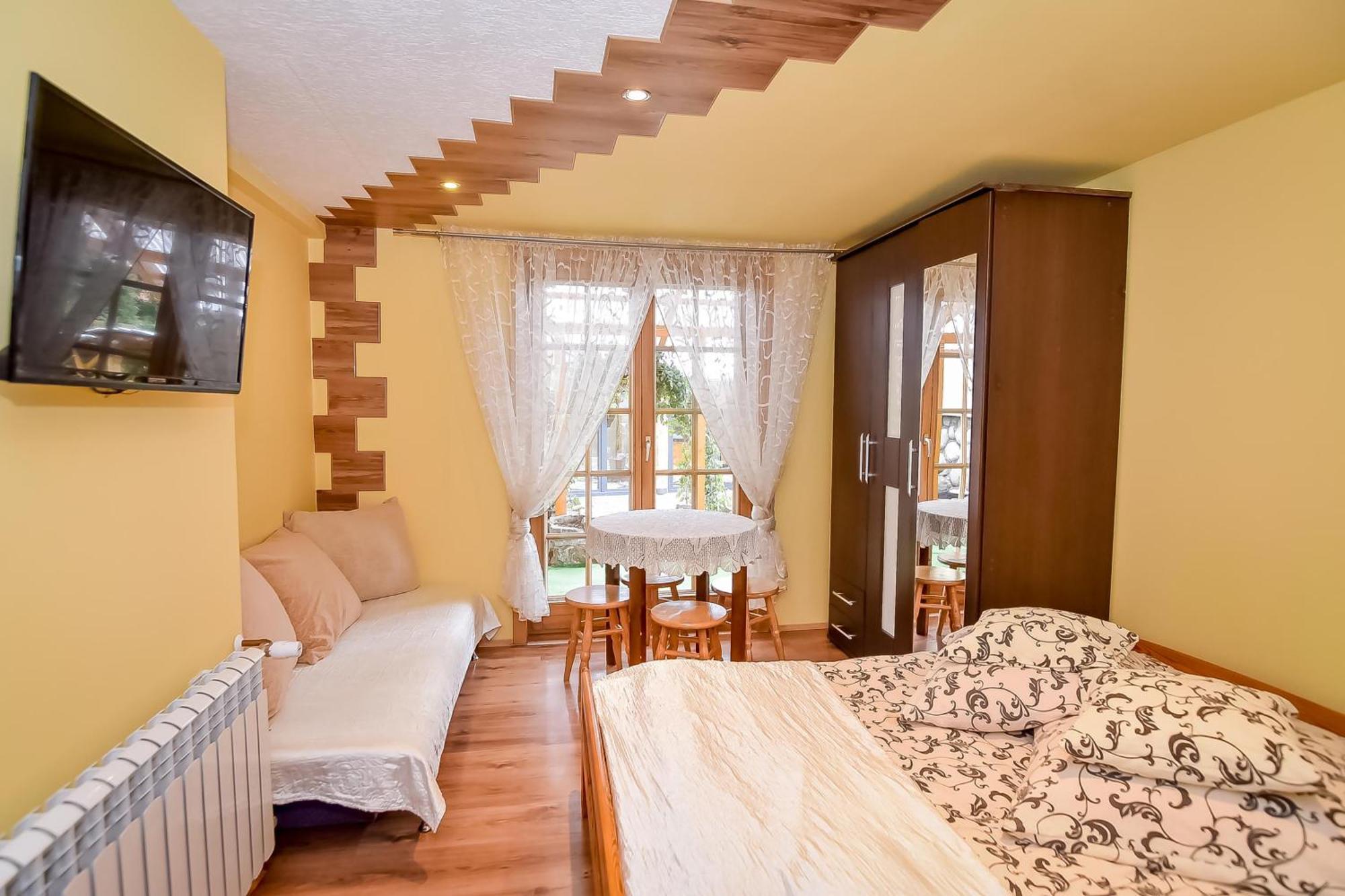 Ciukrowa Chatka Sauna & Jacuzzi Poronin Dış mekan fotoğraf
