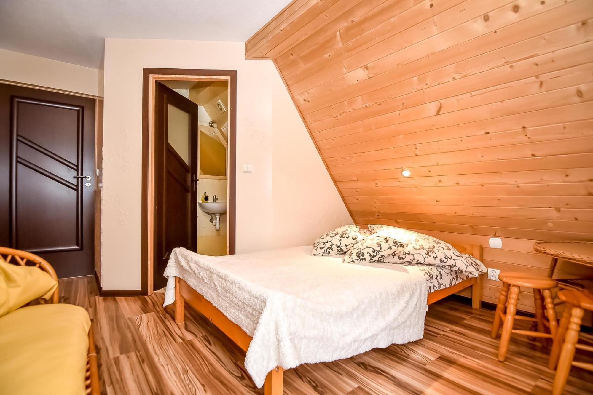Ciukrowa Chatka Sauna & Jacuzzi Poronin Dış mekan fotoğraf