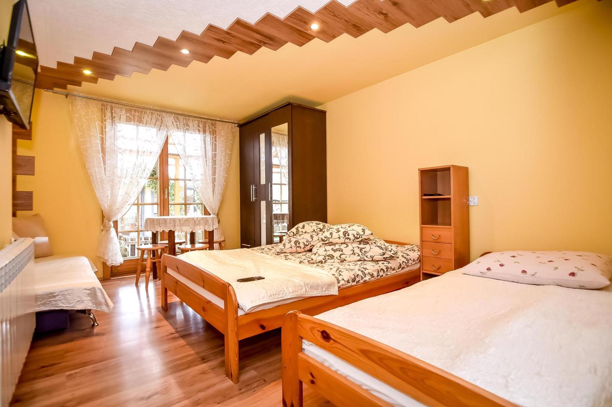 Ciukrowa Chatka Sauna & Jacuzzi Poronin Dış mekan fotoğraf